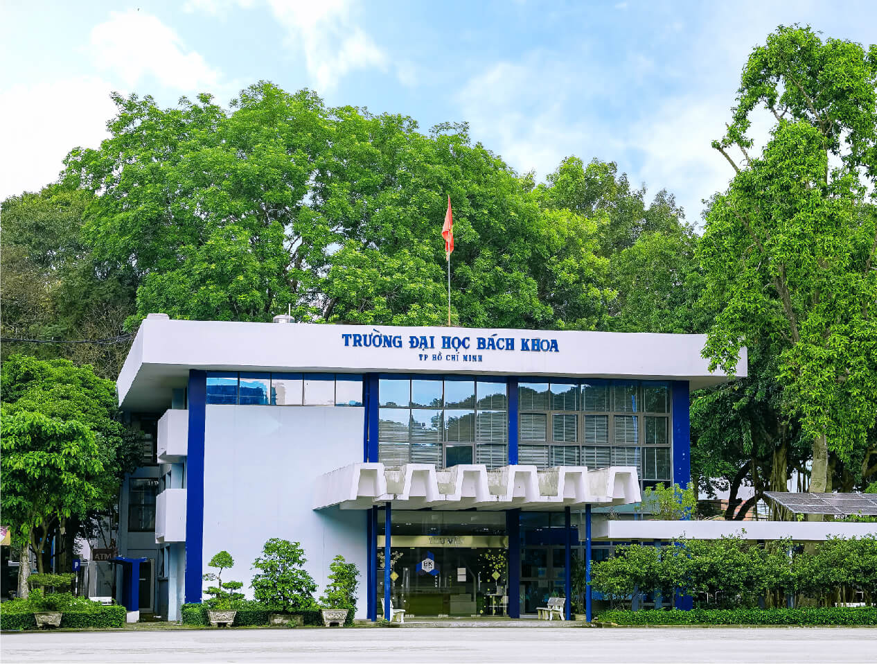  Đại học Bách khoa Tp. Hồ Chí Minh