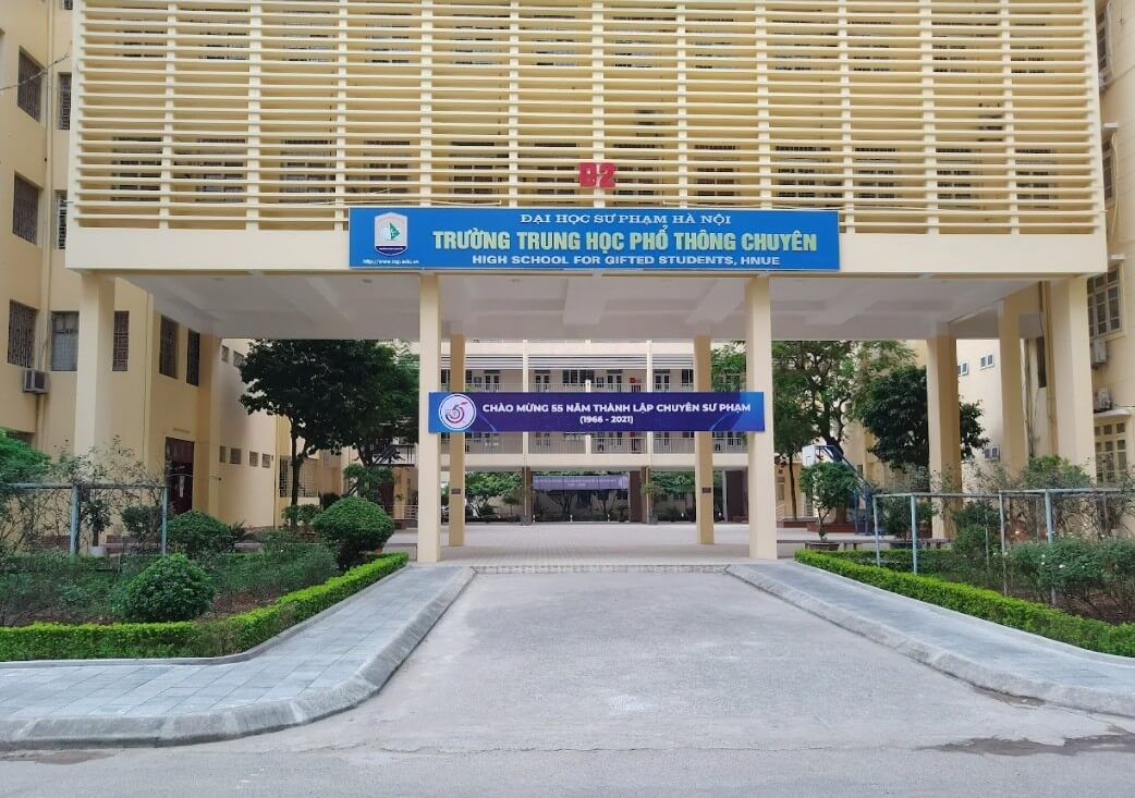 Trường THPT Chuyên Đại học Sư phạm Hà Nội