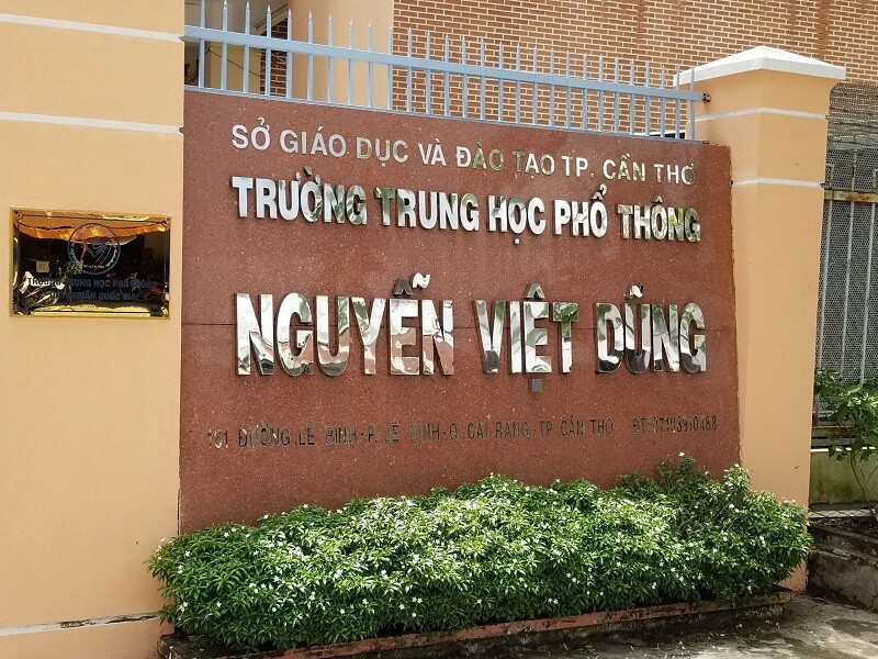 Trường THPT Nguyễn Việt Dũng